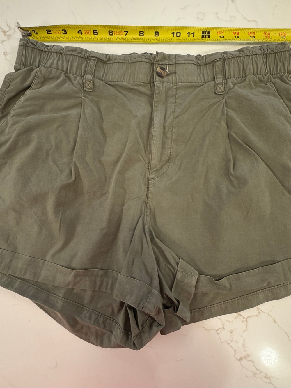 American Eagle Outfitters Olive Green Relaxed High-Rise Shorts